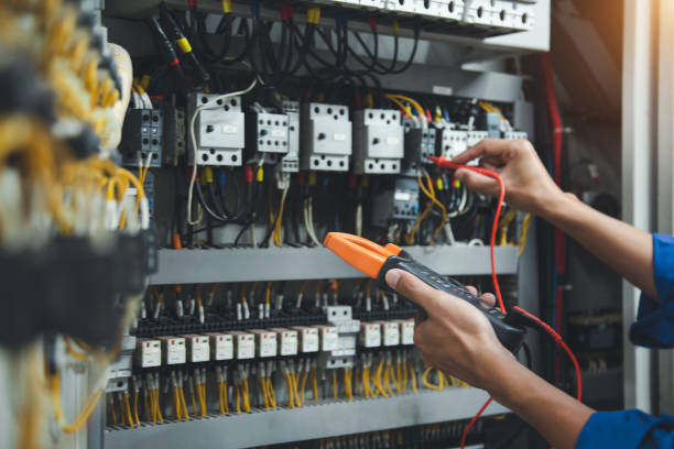 Best Licensed Electrician  in St Charles, IL