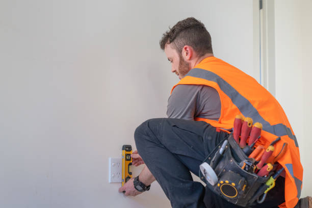 Best Electrical Outlet Repair  in St Charles, IL